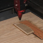The outer shape of a comb cut from laminated veneer blank