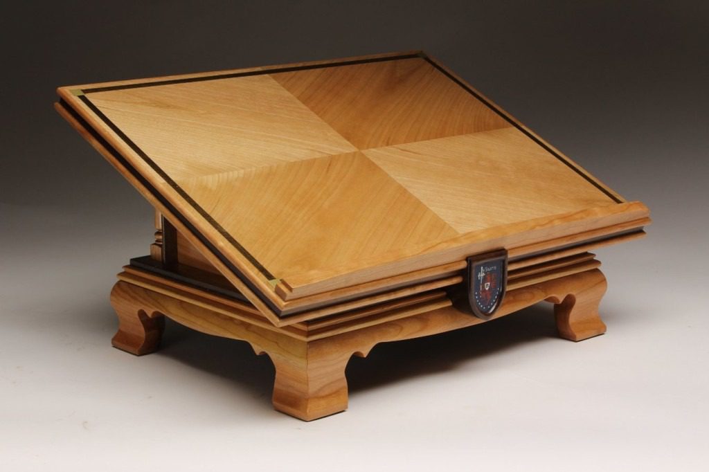 Front view of missal stand