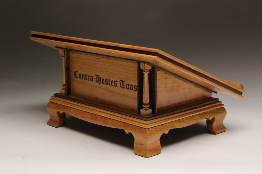 La Salette Missal Stand